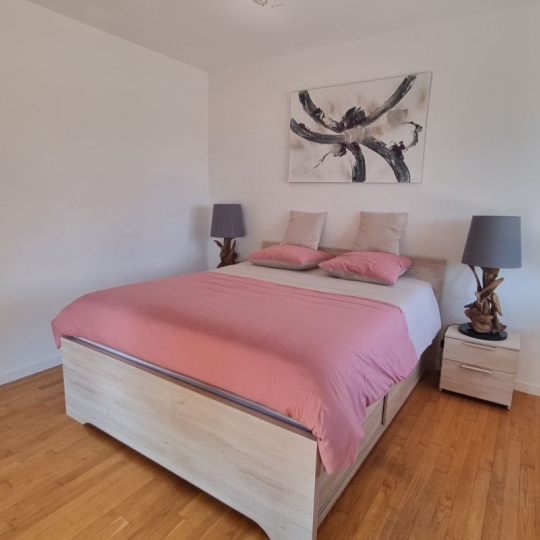  NL IMMOBILIER - UN VIAGER : House | CHATILLON-LA-PALUD (01320) | 340 m2 | 439 000 € 