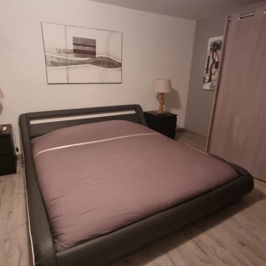  NL IMMOBILIER - UN VIAGER : House | CHATILLON-LA-PALUD (01320) | 340 m2 | 439 000 € 