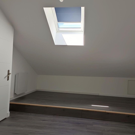  NL IMMOBILIER - UN VIAGER : Apartment | MEXIMIEUX (01800) | 47 m2 | 823 € 