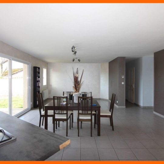  NL IMMOBILIER - UN VIAGER : House | BOURG-SAINT-CHRISTOPHE (01800) | 91 m2 | 339 000 € 
