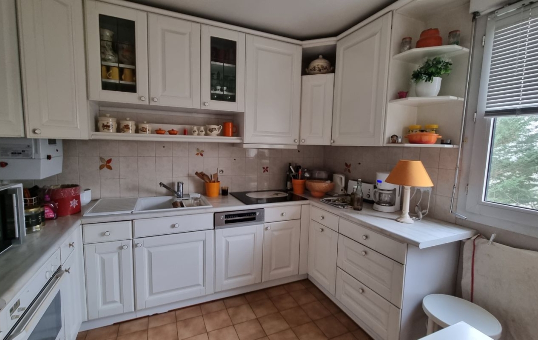 NL IMMOBILIER - UN VIAGER : Appartement | LYON (69005) | 88 m2 | 114 500 € 