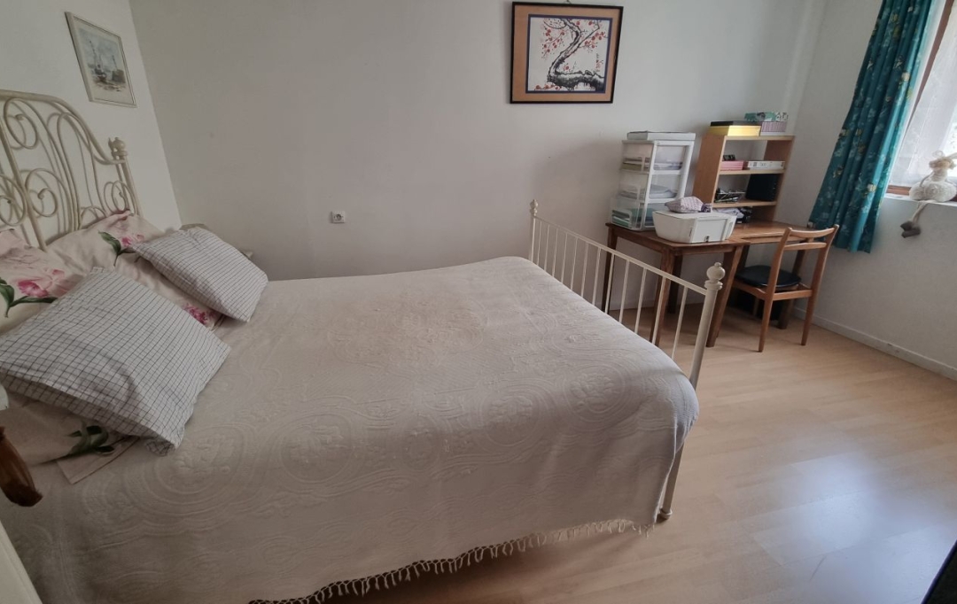 NL IMMOBILIER - UN VIAGER : House | SOUCLIN (01150) | 79 m2 | 60 250 € 