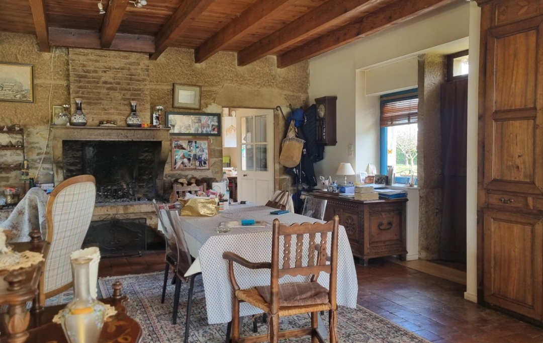 NL IMMOBILIER : Maison / Villa | SAINT-DENIS-LES-BOURG (01000) | 198 m2 | 123 215 € 