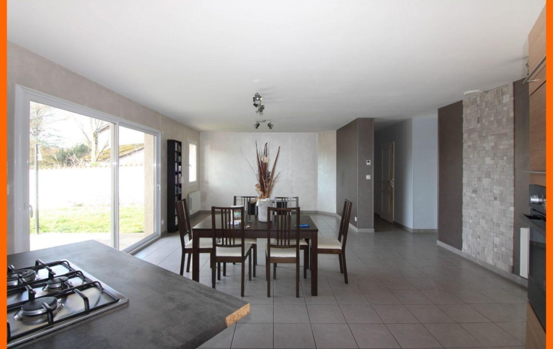 NL IMMOBILIER - UN VIAGER : House | BOURG-SAINT-CHRISTOPHE (01800) | 91 m2 | 339 000 € 