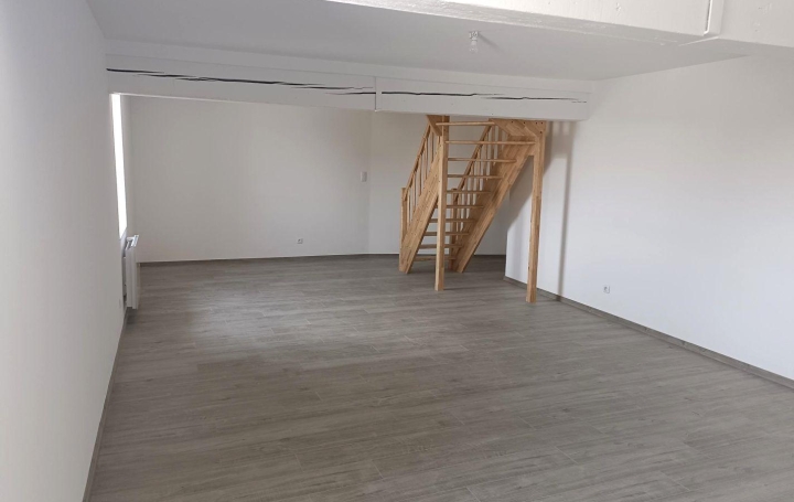 NL IMMOBILIER - UN VIAGER : Apartment | MEXIMIEUX (01800) | 64 m2 | 880 € 